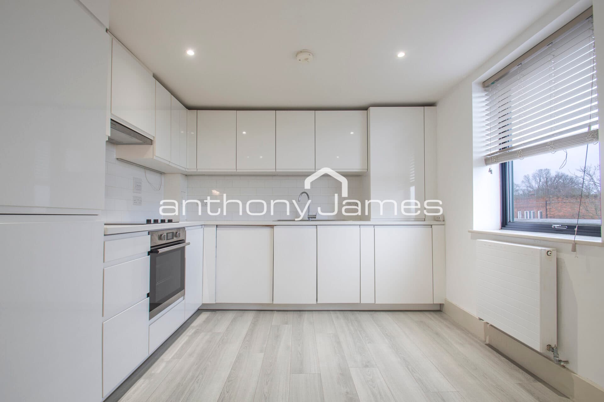 Lingfield Crescent, London