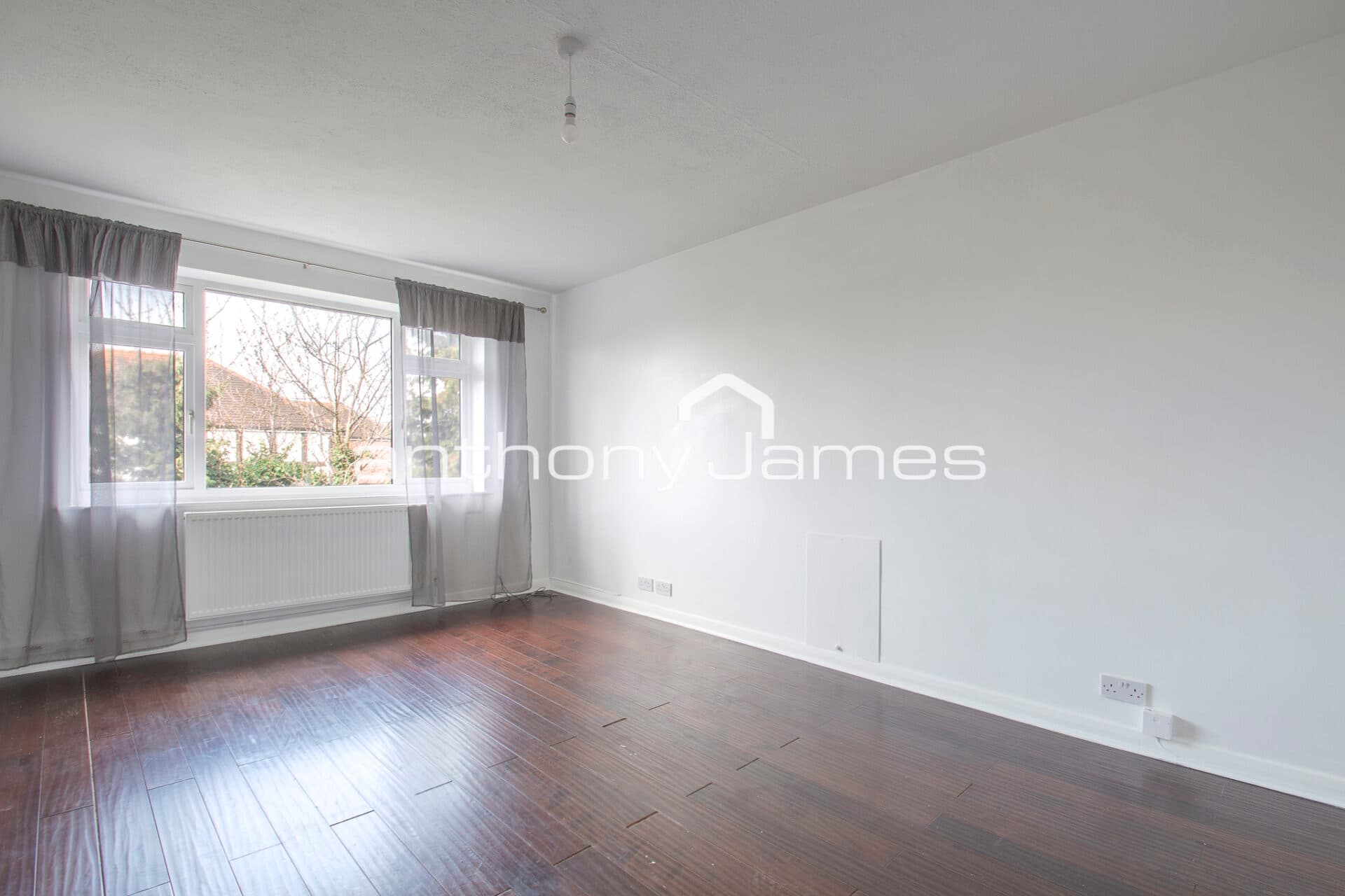 Christopher Close, Sidcup